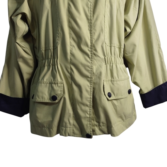 London Fog Women's Green Hooded Jacket Coat Sz Medium 10-12 - Picture 4 of 9